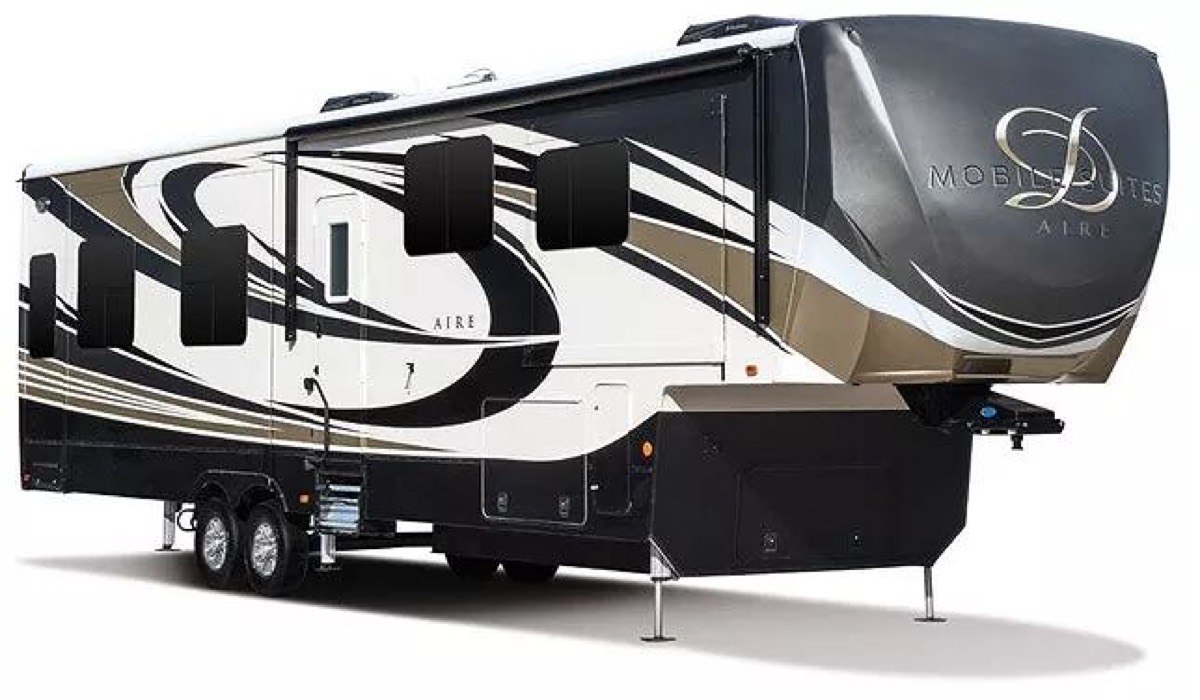 2018 DRV Luxury Suites MSA 40 Review