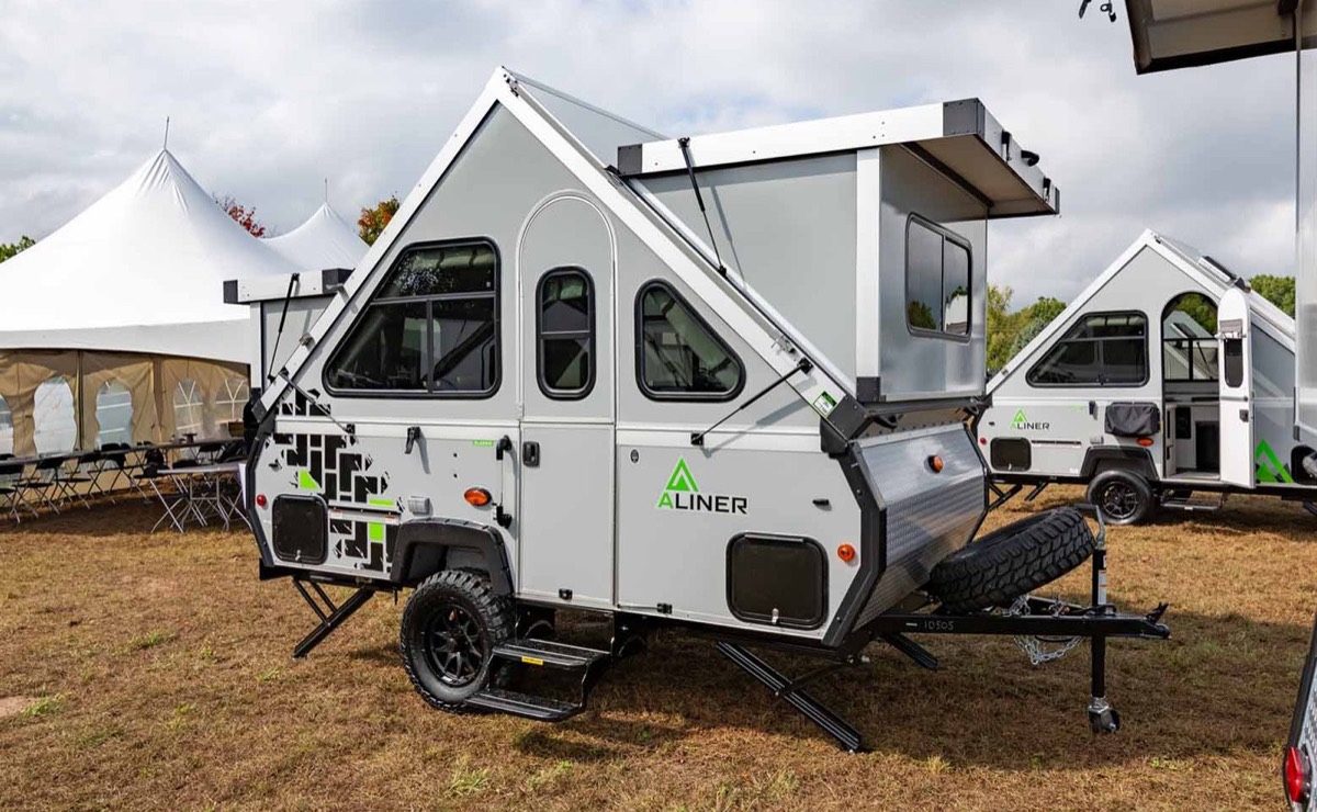 5 Best Features of the ALiner Classic Pop Up Trailer