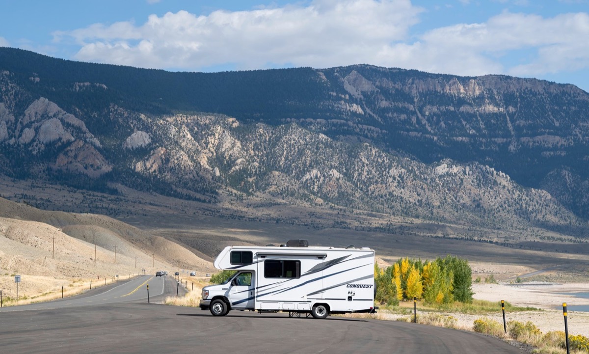The Best RV Routes and Stops in Wyoming
